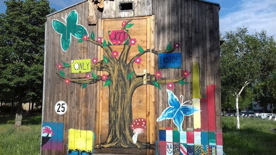 Ju-Point-Bienenwagen-vor_Brand2024-2